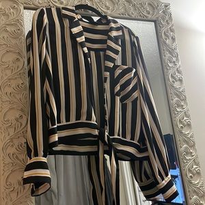 Striped cropped long sleeve button up